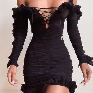 Off Shoulder ruffle ruched dress w/ tags